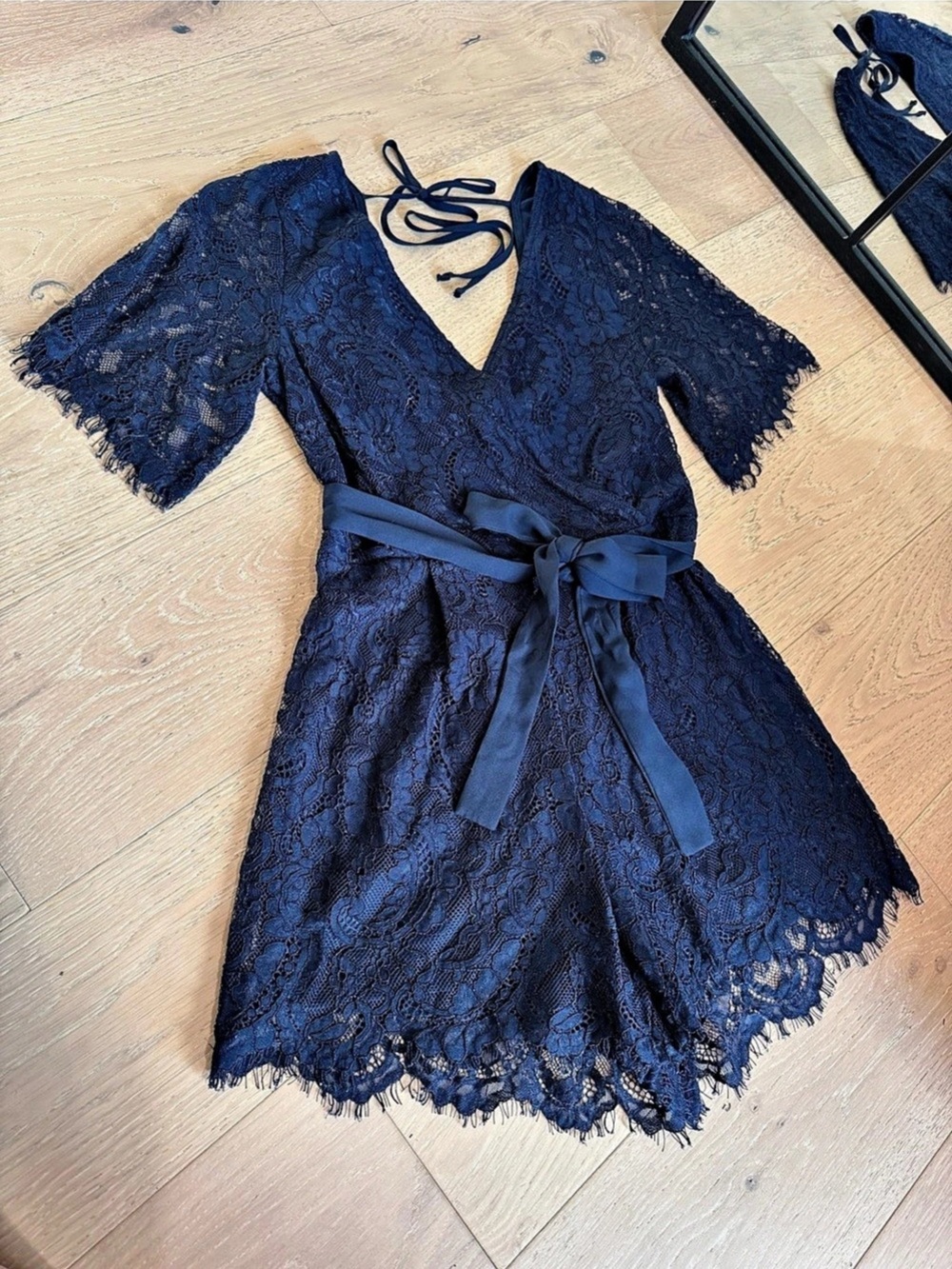 Navy Floral Lace Tie Waist Romper- S